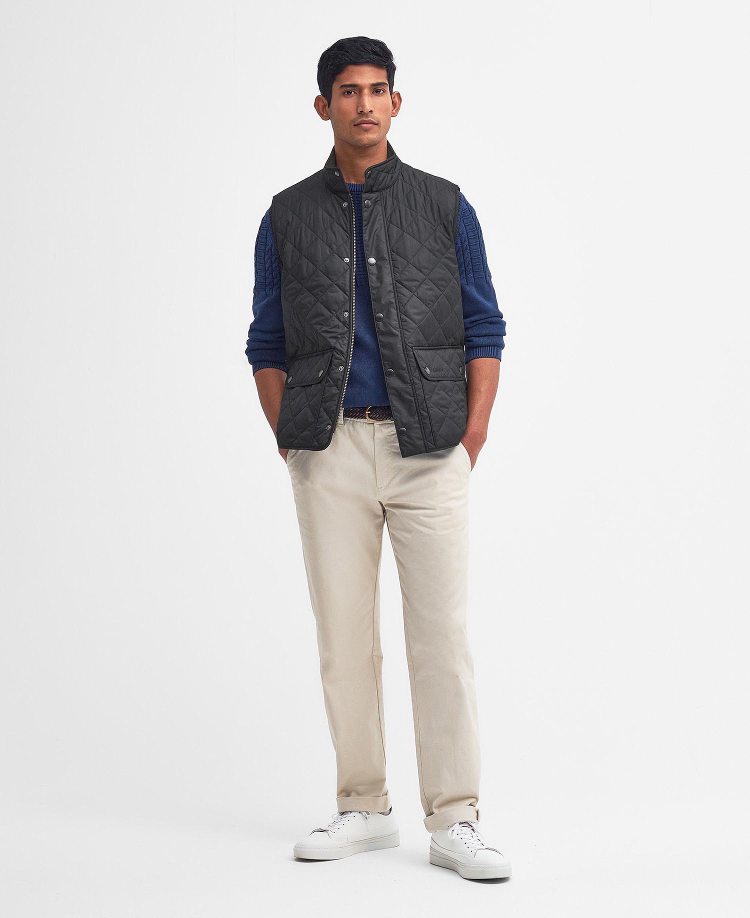 Jessehosten.shopMGI0245BK11DRCM 3